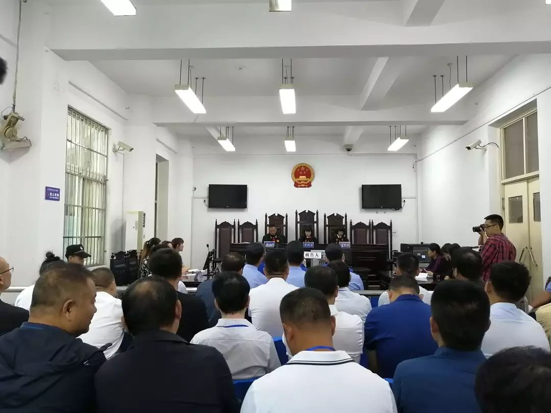 刚刚赵健被判八年六个月还有其他6件涉恶案件集中公开宣判