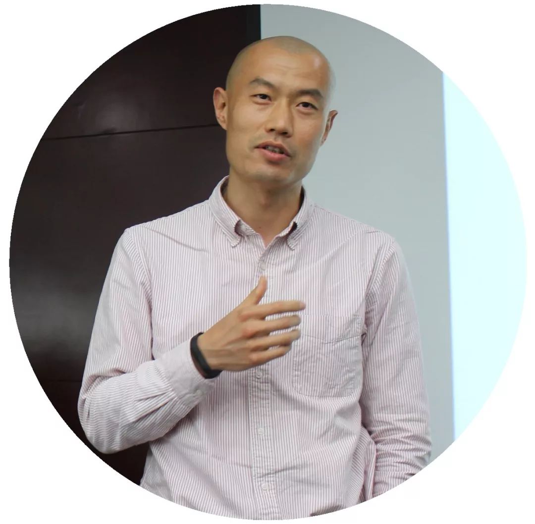 袁博先生香港资深保险中介专家博汇保险经纪公司创始人,行政总裁英汇