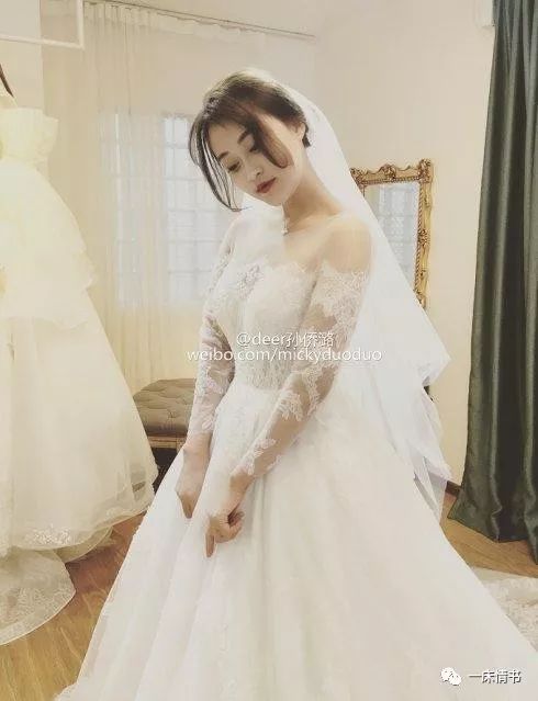 游乐王子结婚是假的,但《巴啦啦小魔仙》的她有男友却是真的_袁奇峰