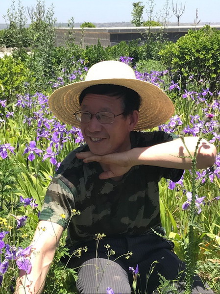 誠實守信兌現承諾的樸實漢子--張貴祥,男,漢族,54歲,崇信縣錦屏鎮姚窪