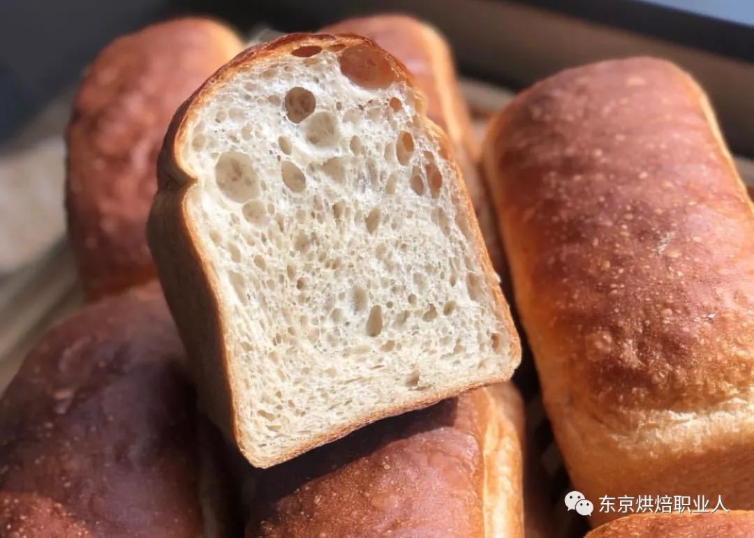 bricolage bread & co.里没有时下最受日本人欢迎生吐司面包.