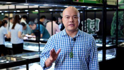 还有主持人卢俊宇,邓楚晴,王卓,黄艺亲临现场为大家推荐参展的三十多