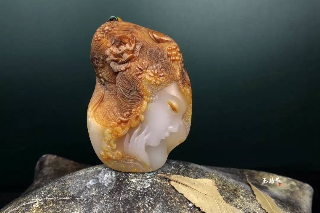 大师级玉石雕刻pk,工艺让人瞠目结舌_玉雕