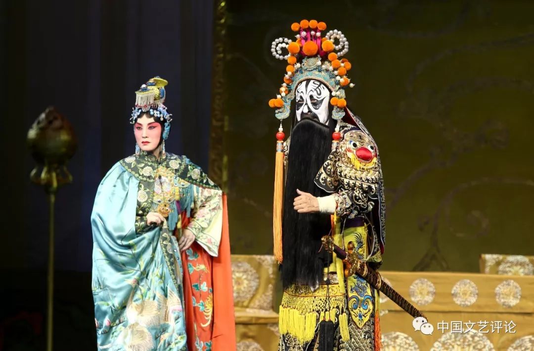 张火丁京剧《霸王别姬》上演,文艺名家如何评?-搜狐大视野-搜狐新闻