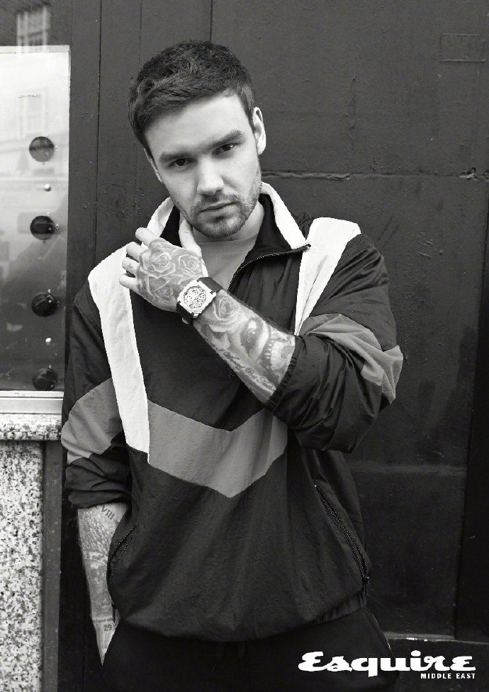 莉莉liam payne登上《esquire》杂志封面及写真