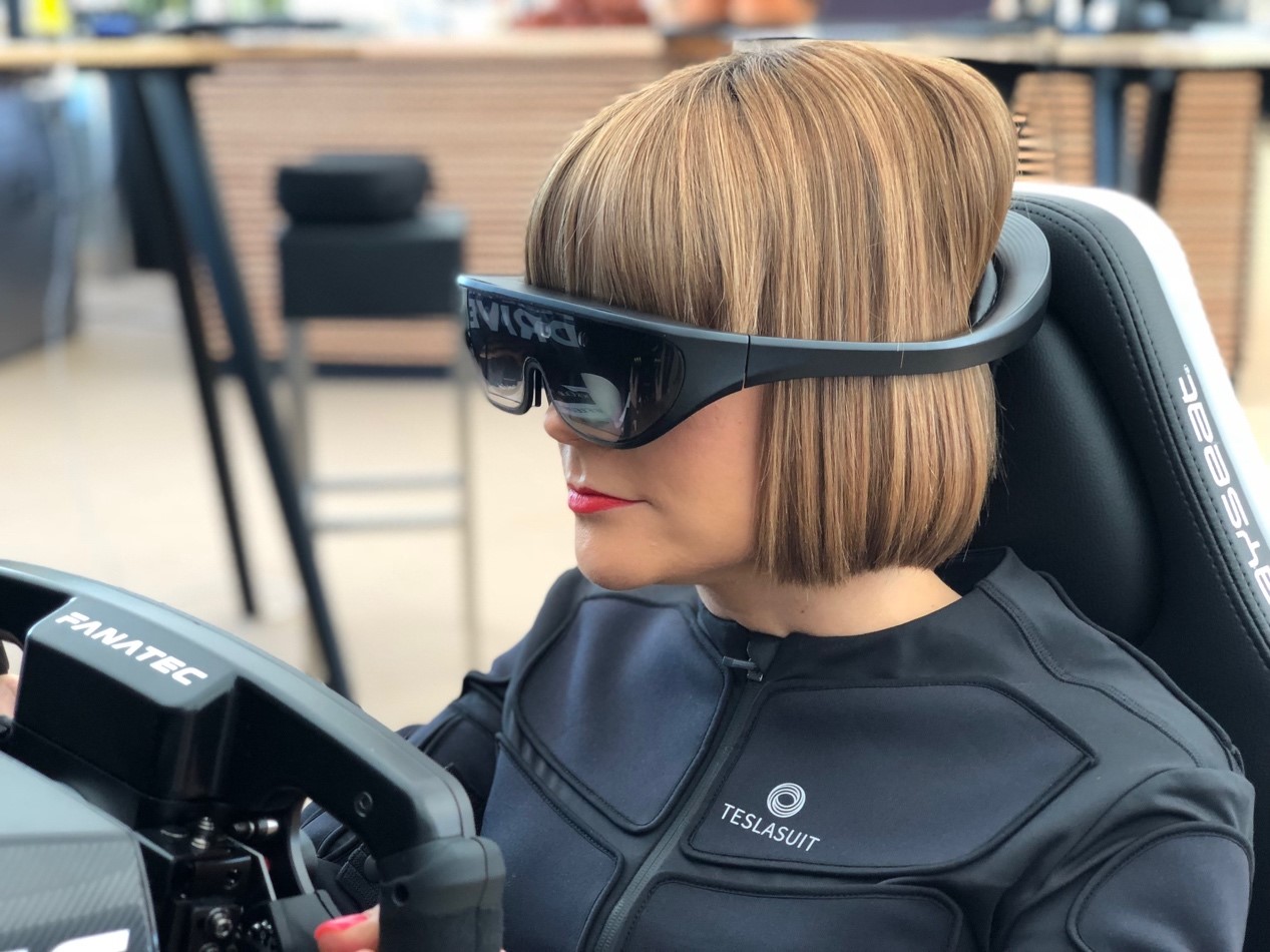 rokid发布全新一代mr眼镜rokidvision支持双屏异显和6dof