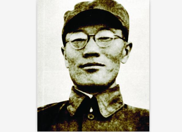 万毅中将:“不怕一万,就怕万一(毅)”_东北