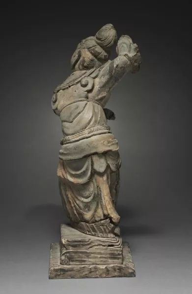 全美仅存的3尊隋唐彩绘漆金夹纻佛