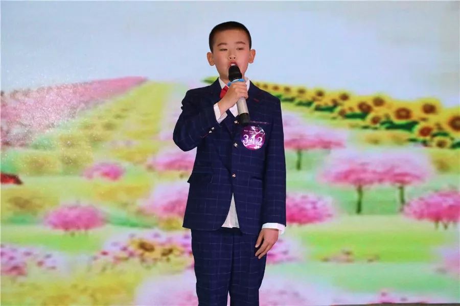 342号选手 代子越337号选手 侯钰婷336号选手 古再丽努尔331号选手