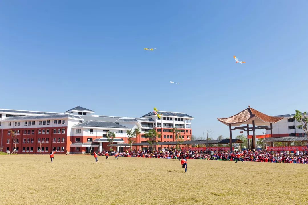 桂林市豪文学校小升初火热报名中!