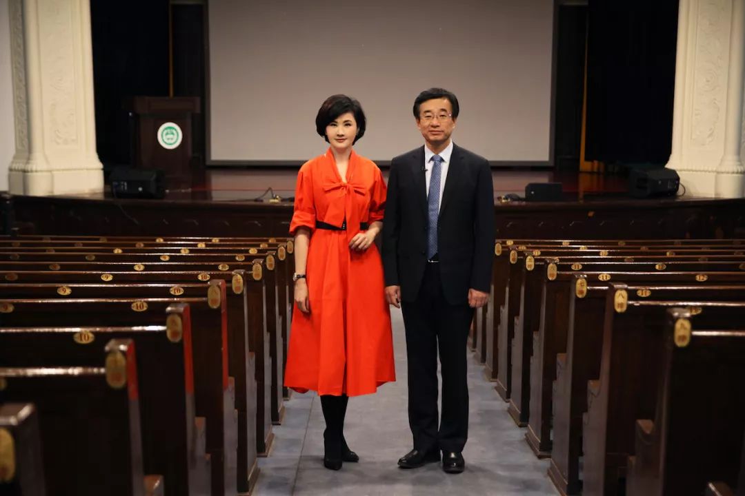 王辰这个医学大佬不太冷