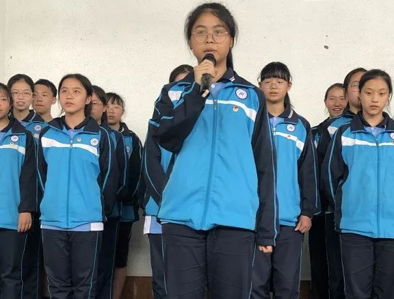 告别少年 青春起航——记三合中学初二学部十四岁集体