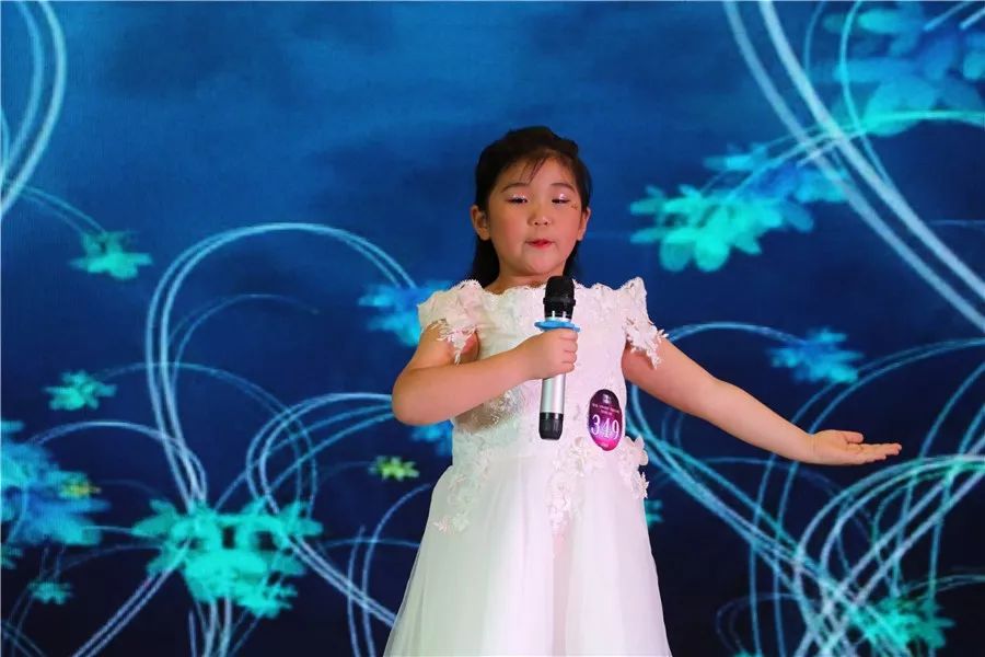 杨涵羽342号选手 代子越337号选手 侯钰婷336号选手 古再丽努尔331号