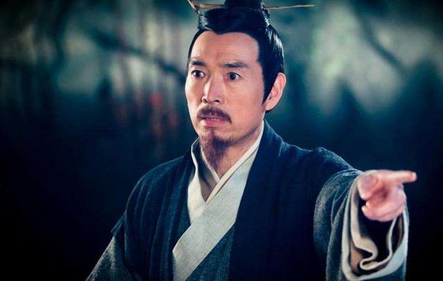 很多大臣都觉得应该让广陵王刘胥接替皇位,毕竟他是汉武帝唯一在世的