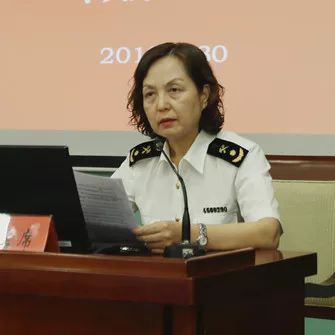 李庆霞,付晓莉,贺方作为学员代表分别围绕学习主题进