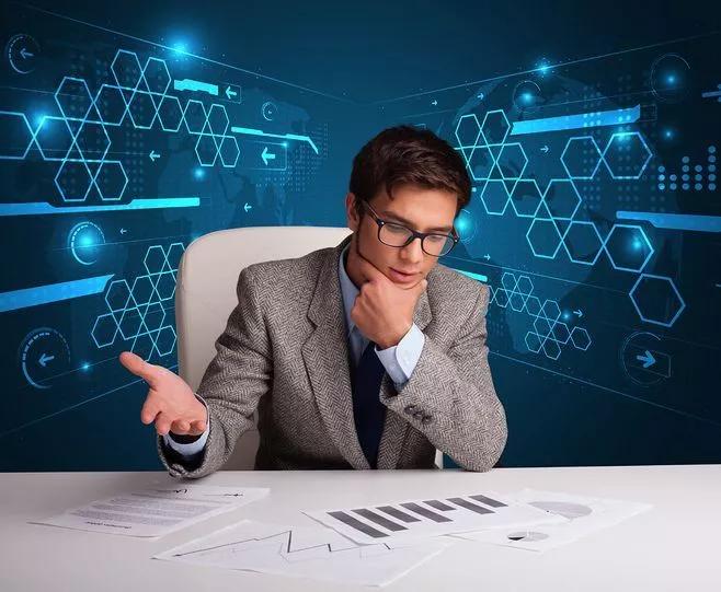 逻辑,理性,分析,数字;★帅才——帅才右脑居多,体现在表象思维,形象