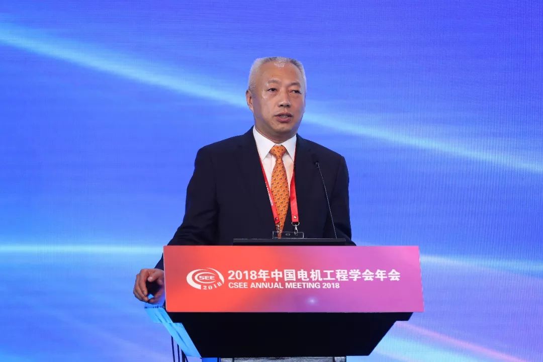 院士凌文任山东副省长