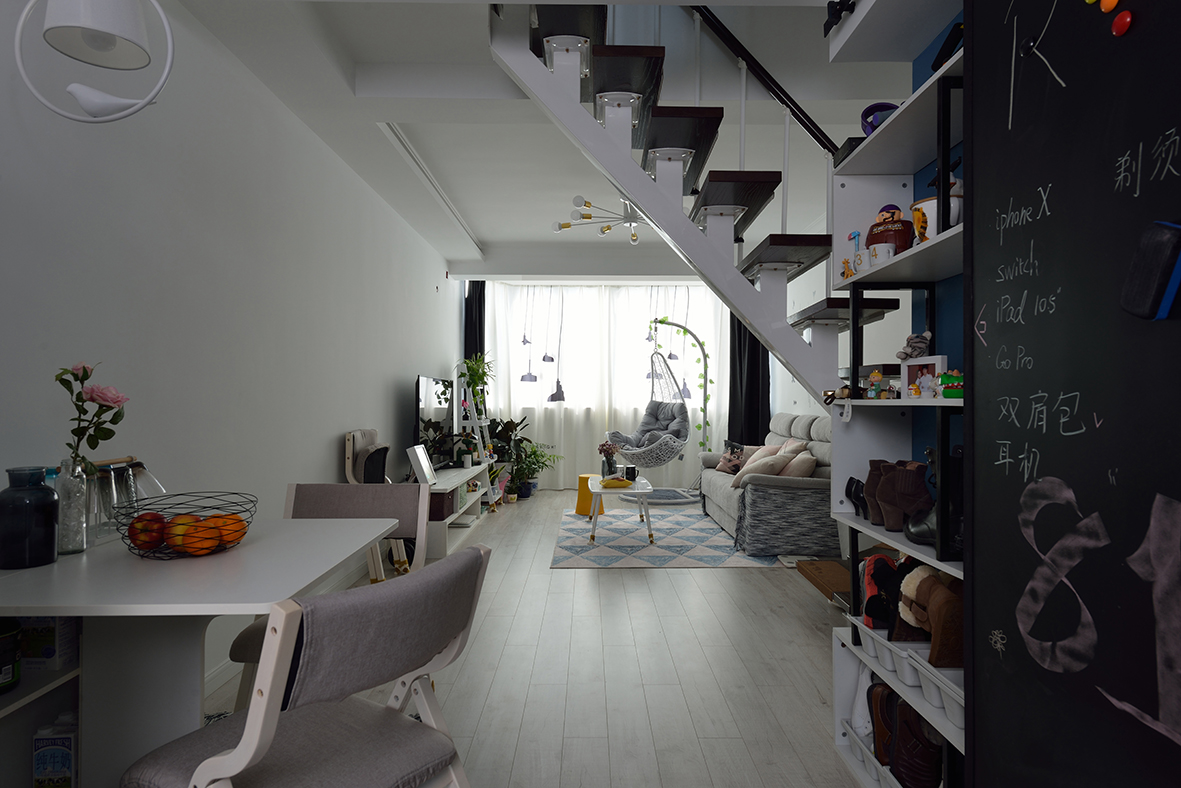 60平一层的复式楼简约宜家风装修简单舒适看着就喜欢