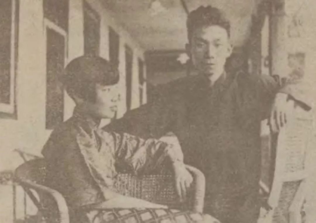 郁达夫里西湖的一角落