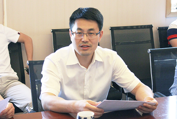 区委常委,常务副区长卢剑旺调度第四次全国经济普查工作