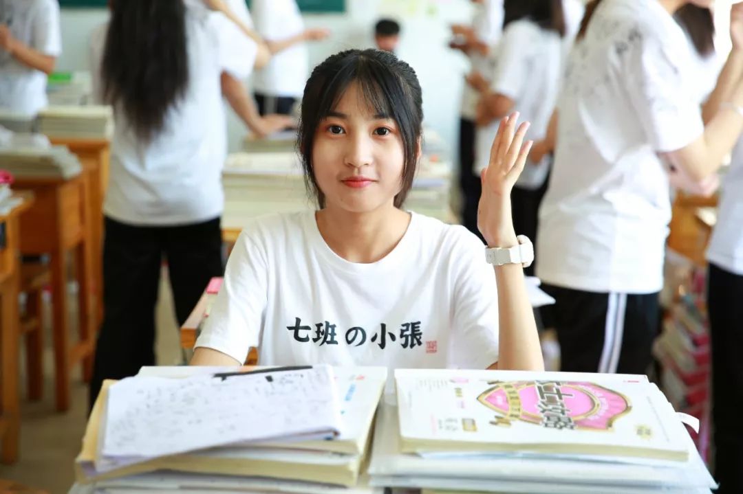 回眸61凝望都是深情的牵挂玉溪一中分校吴校长致全体毕业生