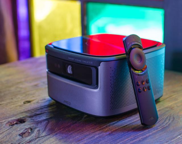 投影也玩ai聪明听话的坚果j7s上线满满的黑科技