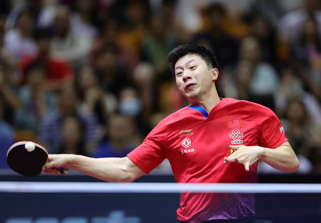 在深圳进行的国际乒联世界巡回赛2019中国乒乓球公开赛男子单打第二轮