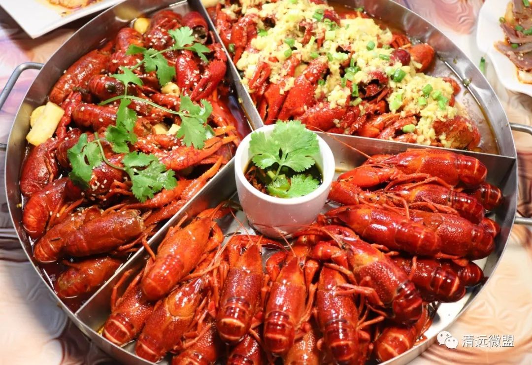巨型小龙虾拼盘惊现清远只要298元斤一直撸一直爽还送霸王餐