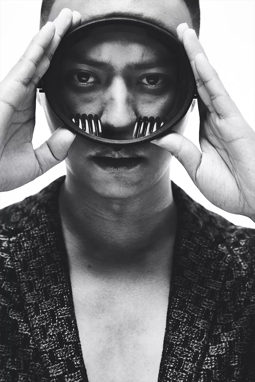 飞过张家界穿越达喀尔潜入巴哈马三个中国极限挑战者的开挂人生