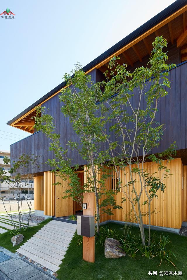 新中式木屋日式双层家庭别墅