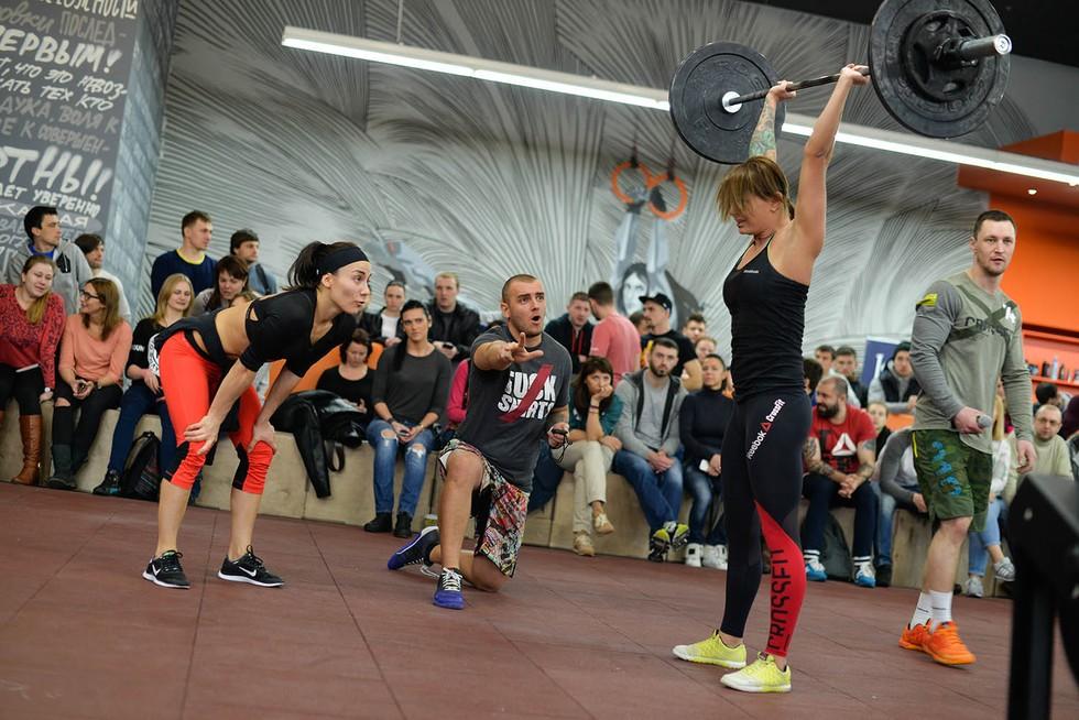 学会看懂各类健身比赛之二crossfit综合健身