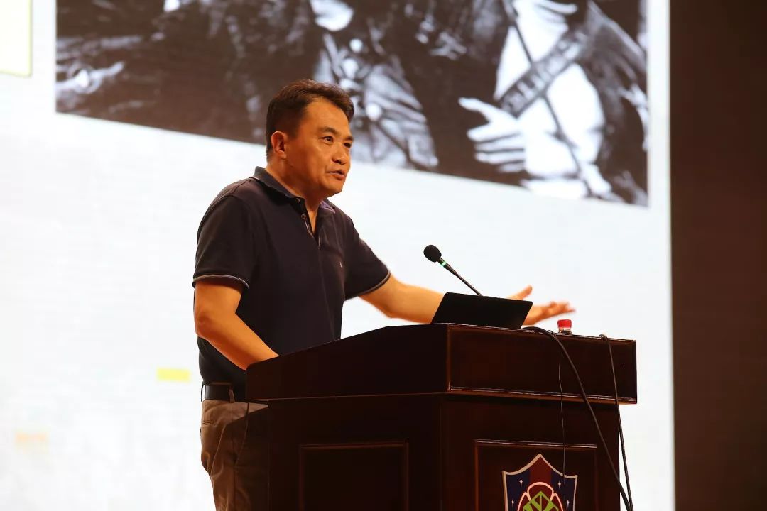 北京市特级教师赵利剑老师,结合云南游学线路,为我们带来《中国远征军