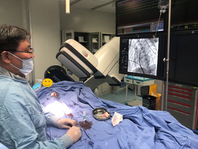 14个月婴儿,鸡蛋大的心脏内,撑起一把"蘑菇伞"_导管