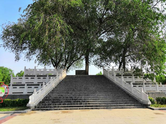 七律61押删韵_高邑