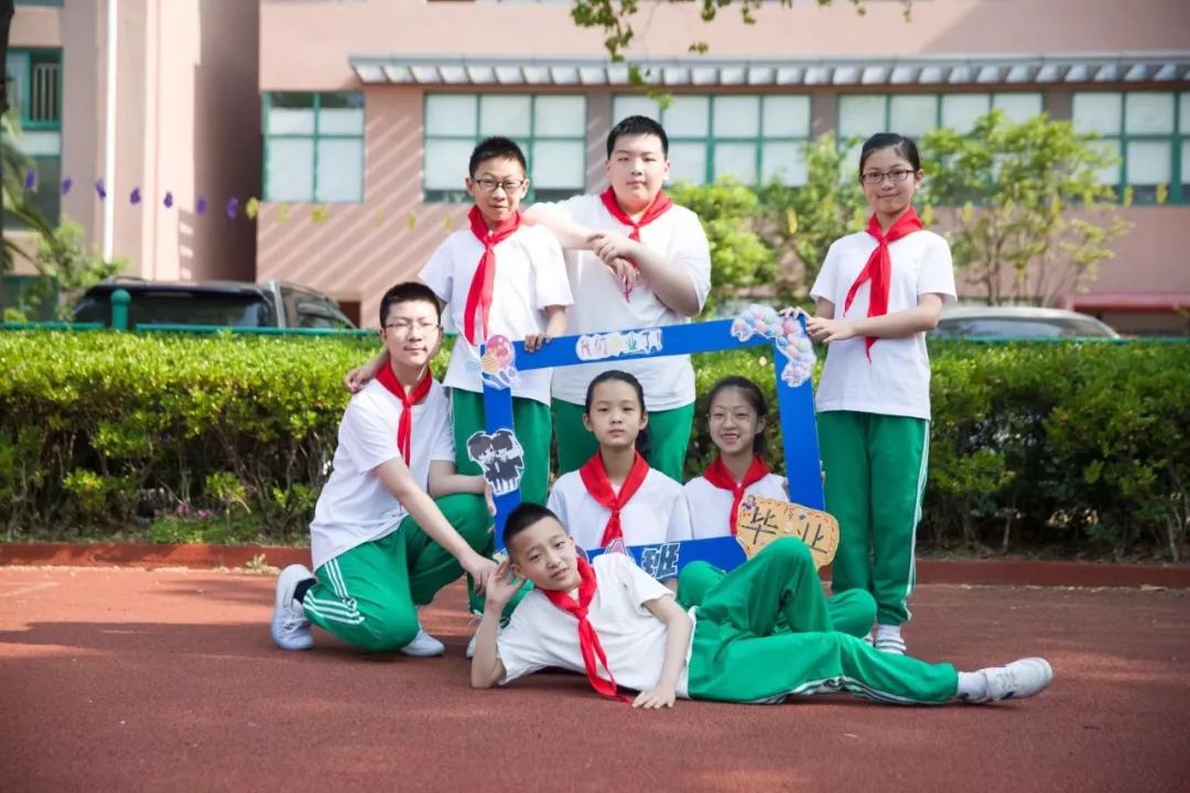 创意毕业照大集合来学学拍照的正确姿势丨六一特别策划