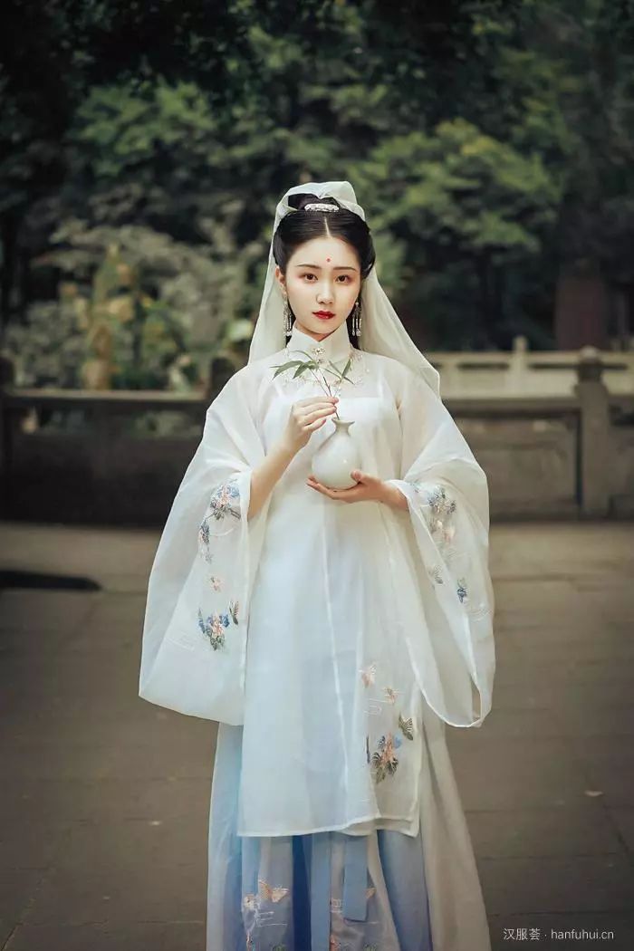 汉服仕女 | 如是我梦,如是我影_赵桃