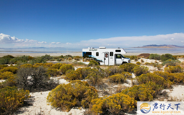 美国旅行社带您体验一次绝佳的房车露营经历
