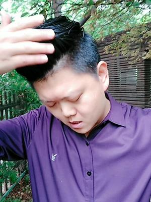 搞笑你的阿灿叔我不是最靓的仔抖音小助手专业道具请勿模仿演绎娱乐