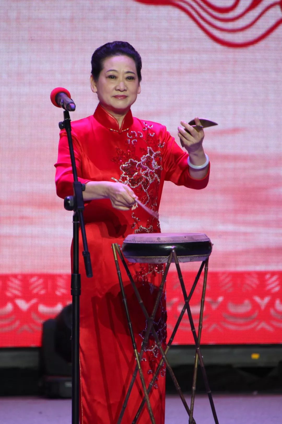 西河大鼓《闹天宫》 表演者:伍振英伴 奏:高书经,安福生,游新良中国