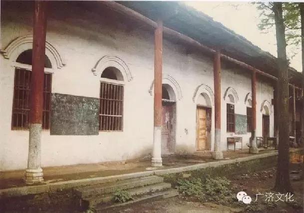 梅川中学——老校园老师长和老同学