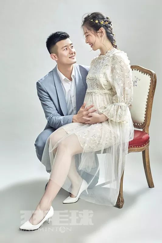 封面来了王适娴诉孕中甜酸事谌龙憧憬父亲角色