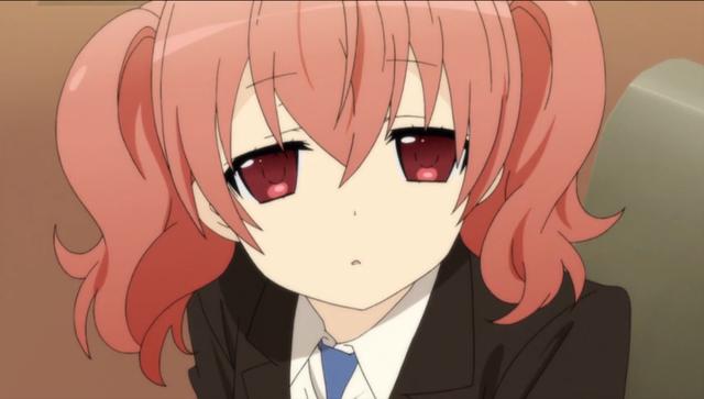 加留多:特点三无,cv:花泽香菜,可怕无脑,无胸,无屁股,哦不对,是无口