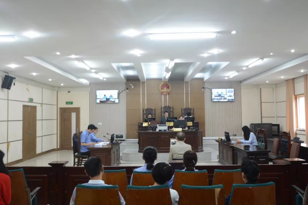 【800扫描】安徽省怀宁县原县委常委马宜来受贿,挪用公款一案公开宣判