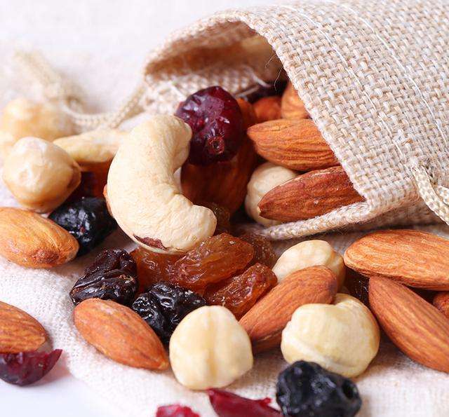 孕妇可以吃哪些零食怀孕吃什么对胎儿好