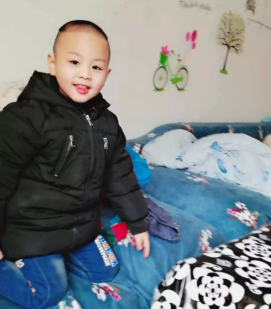 天天,好好宝贝——from陈武赞爱你的爸爸妈妈.诗雅宝贝,儿童节日快乐!