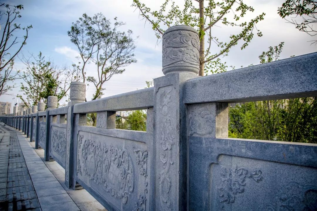 今天起如皋大润发东最美十字桥正式通车