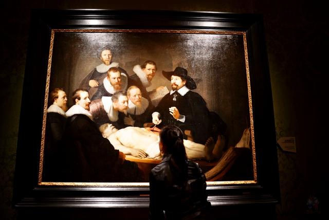 来个心心相印 ,之后在再去上一堂伦勃朗的《杜普教授的解剖学课》