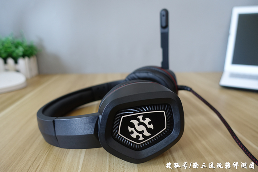 威刚xpgh20电竞耳机腾讯和平精英听音辨位今晚吃鸡