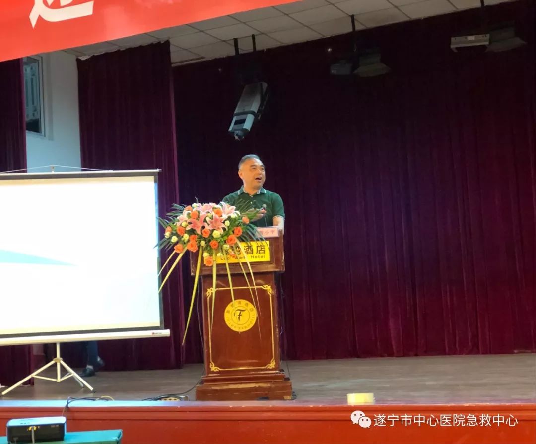 来自川北医学院附属医院的曹小平教授带来的干货是:国际最新感染标志