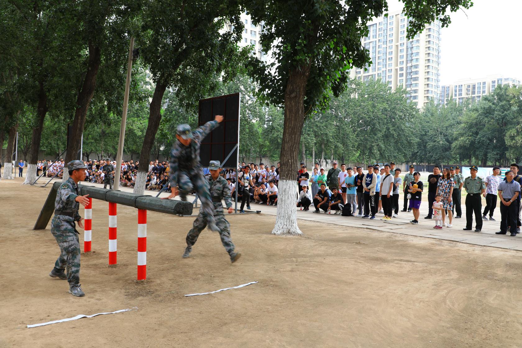 北京卫戍区老虎团图片